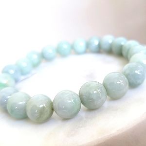 Certified Jadeite Strech Bracelet NWT